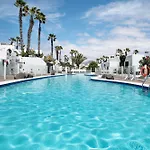 Puerto Chico 6 아파트